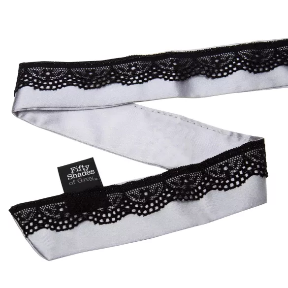 As Cinquenta Sombras de Grey Play Nice - pinças para mamilos com coleira (prateado)