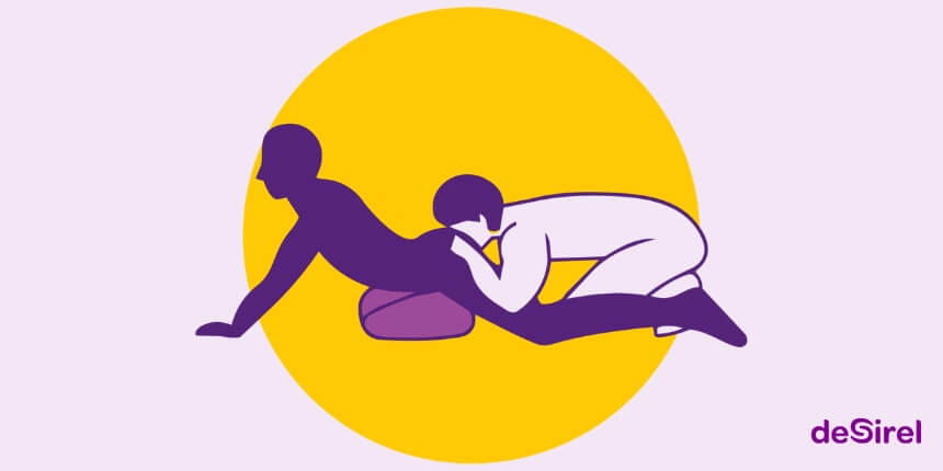 Posição sexual Profundidade Divertida com a almofada sexual Desirel Magic Pillow | Desirel.pt Sex Shop